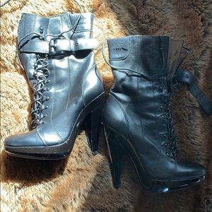 Burberry boots